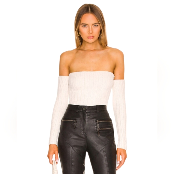 NWT Revolve Superdown Sherrie Lace Up Back Sweater in Ivory Sz S - Picture 2 of 12